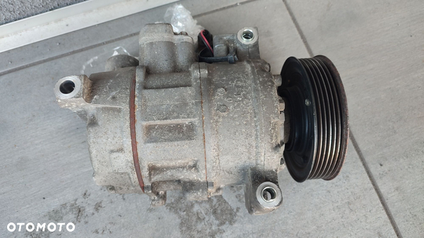 Sprężarka klimatyzacji Audi A4 B6 8E0  2.0 benz. 6SEU12C
