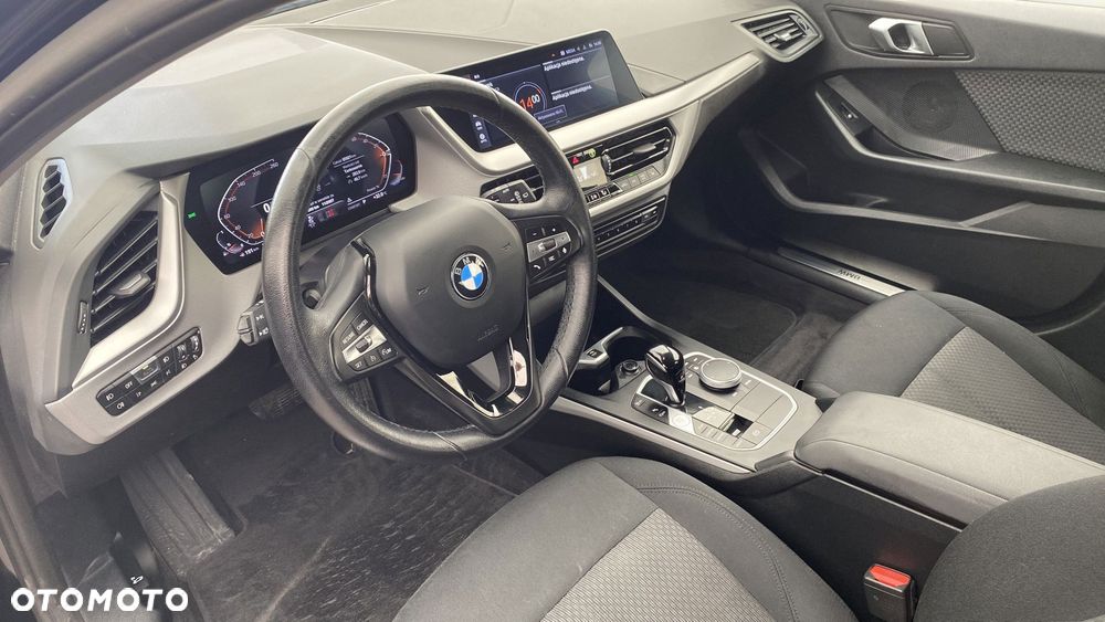BMW Seria 1 118i Advantage - 10