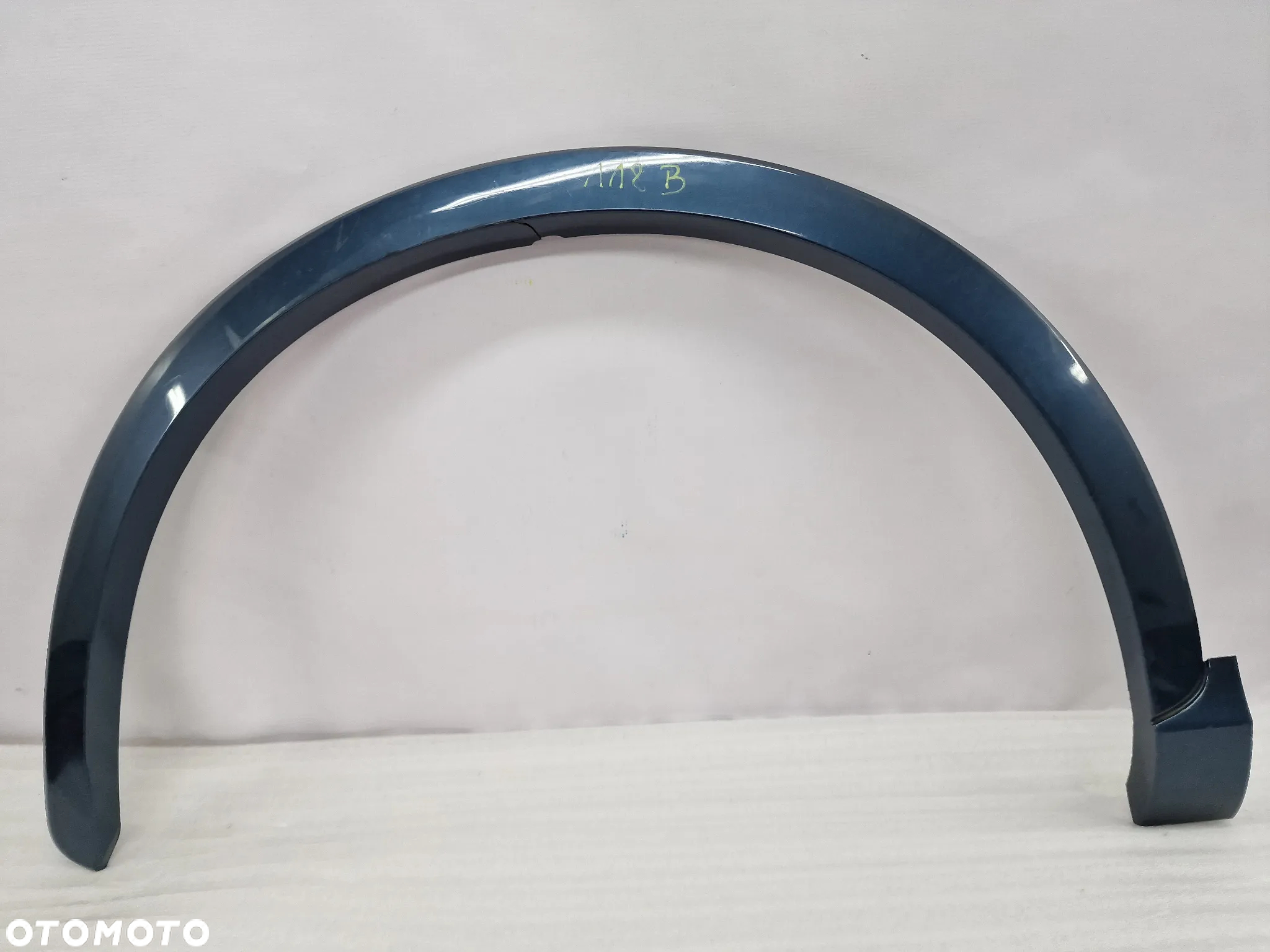 AUDI Q3 8U0 LIFT S-LINE 19 CALI 11-18 LEWA PRZEDNIA PRZÓD LISTWA NA BŁOTNIK POSZERZONA , NR 8U0853717C , NR AUKCJI NLB118 - 6