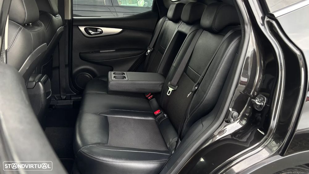 Nissan Qashqai 1.6 dCi Tekna - 16