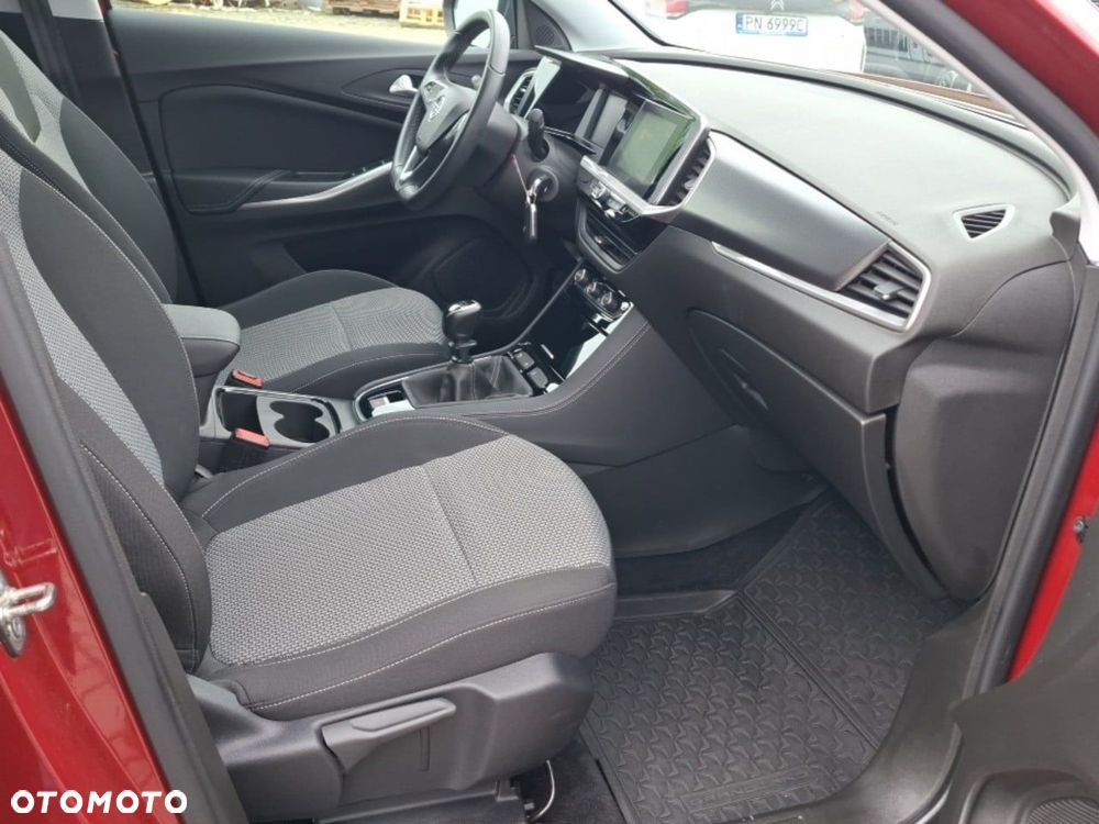 Opel Grandland 1.2 T Business Edition S&S - 21
