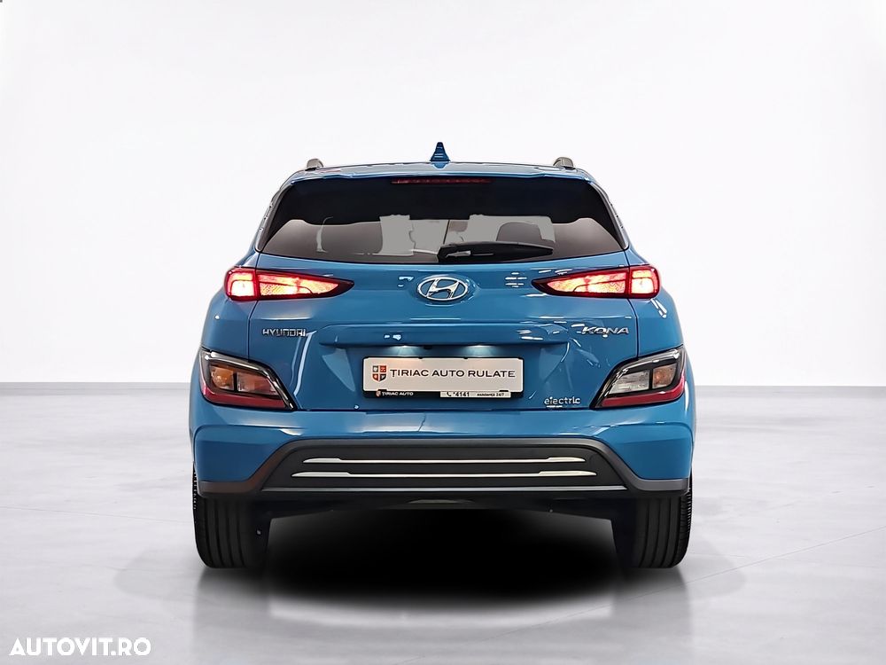 Hyundai KONA - 5