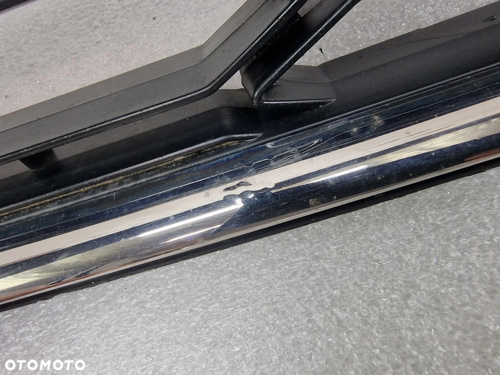 CITROEN C-ELYSEE 12- KRATKA ŚRODKOWA Z CHROMEM , NR 9676958080 , NR AUKCJI KR528 - 6