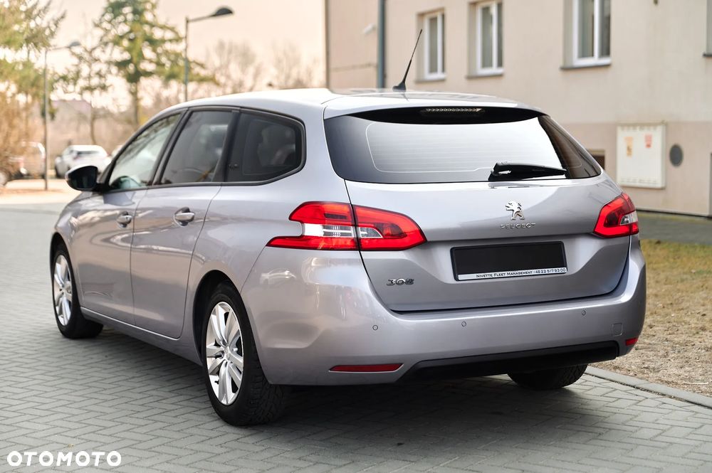 Peugeot 308 - 9