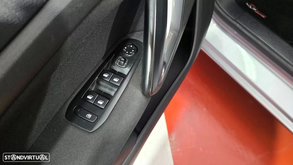 Peugeot 308 SW 1.5 BlueHDi Active J17 - 14