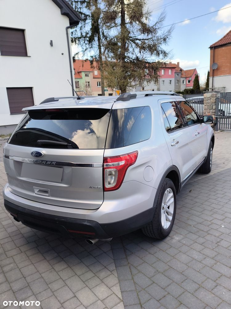 Ford Explorer - 9