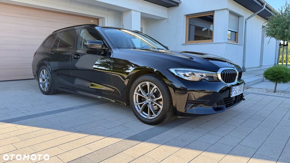 BMW Seria 3 318d mHEV M Sport - 3