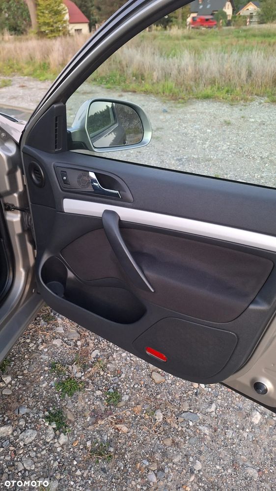 Skoda Octavia 2.0 TDI Family Plus - 15