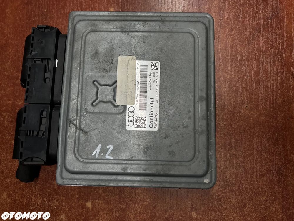 KOMPUTER STEROWNIK SILNIKA AUDI A1 5WP44795 03F906070CA  1.2 TFSI - 2