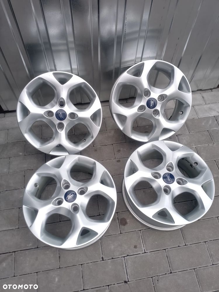 Felgi aluminiowe 15" Ford - 8