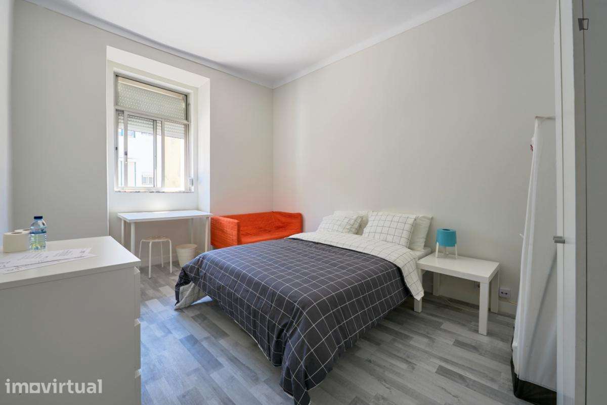 Quarto - localizado em Penha de França Lisbon - Grande imagem: 3/42