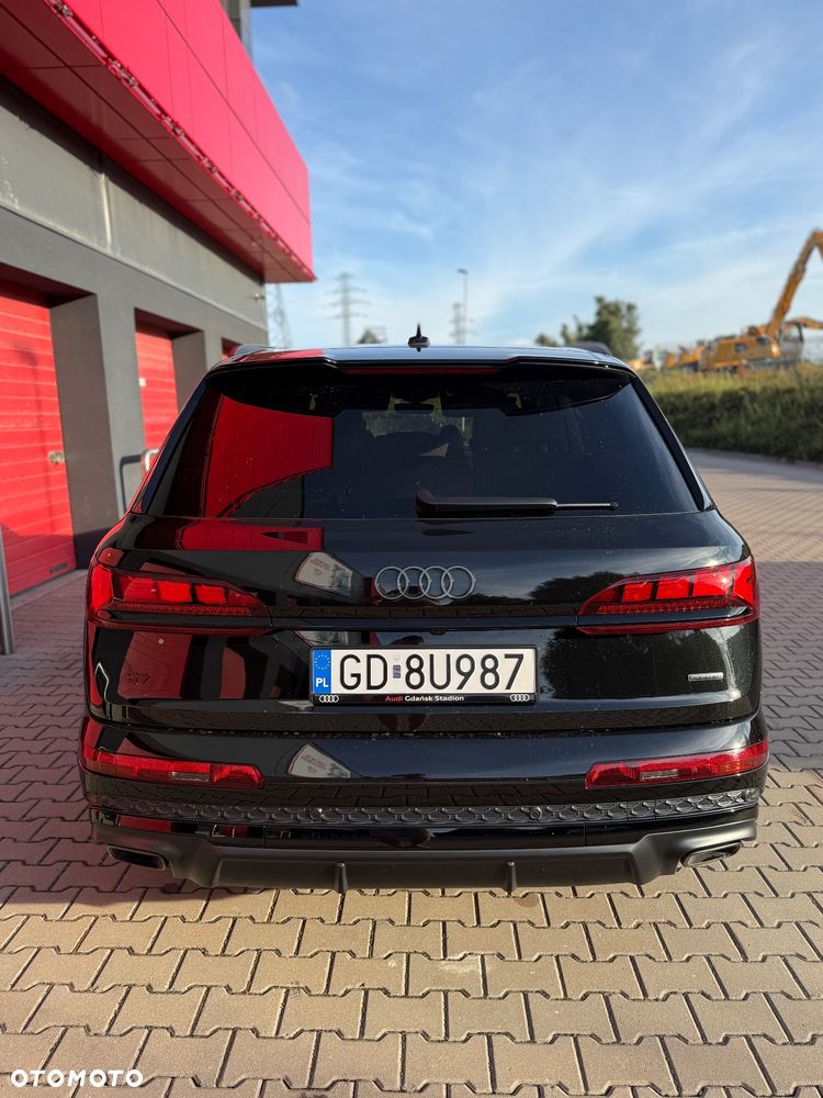 Audi Q7 - 6
