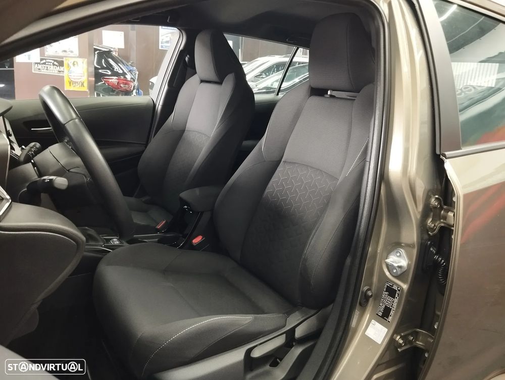 Toyota Corolla Touring Sports 1.8 Hybrid Comfort - 16