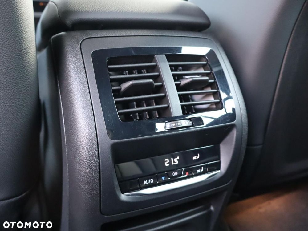 BMW X4 - 16