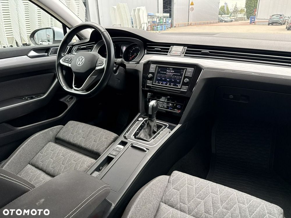 Volkswagen Passat 1.5 TSI EVO Business DSG - 21