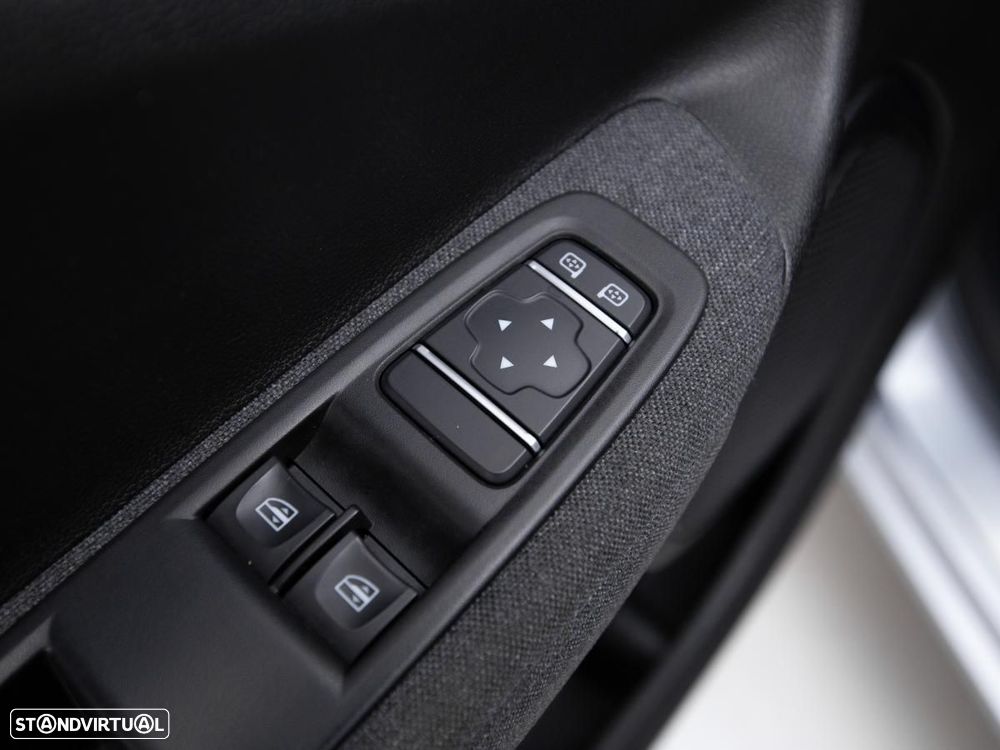 Renault Zoe (c/ Bateria) Limited 50 - 15