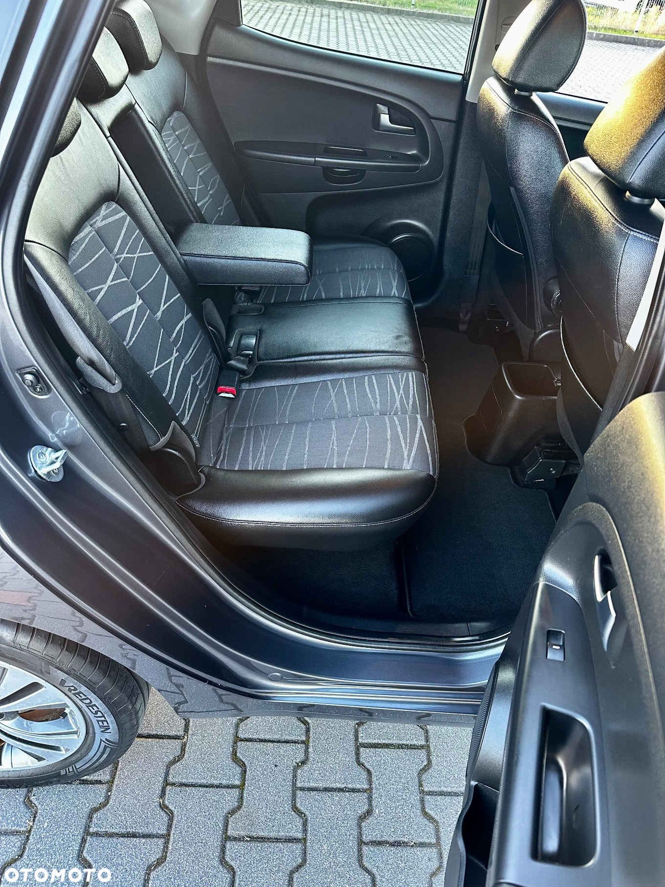Kia Venga 1.4 CVVT Dream-Team Edition - 26