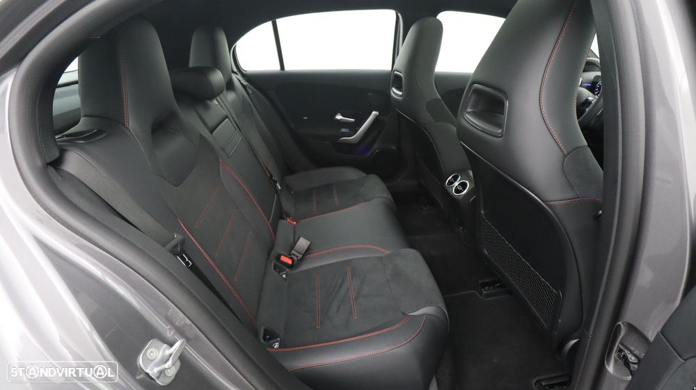 Mercedes-Benz A 200 d AMG Line Aut. - 30