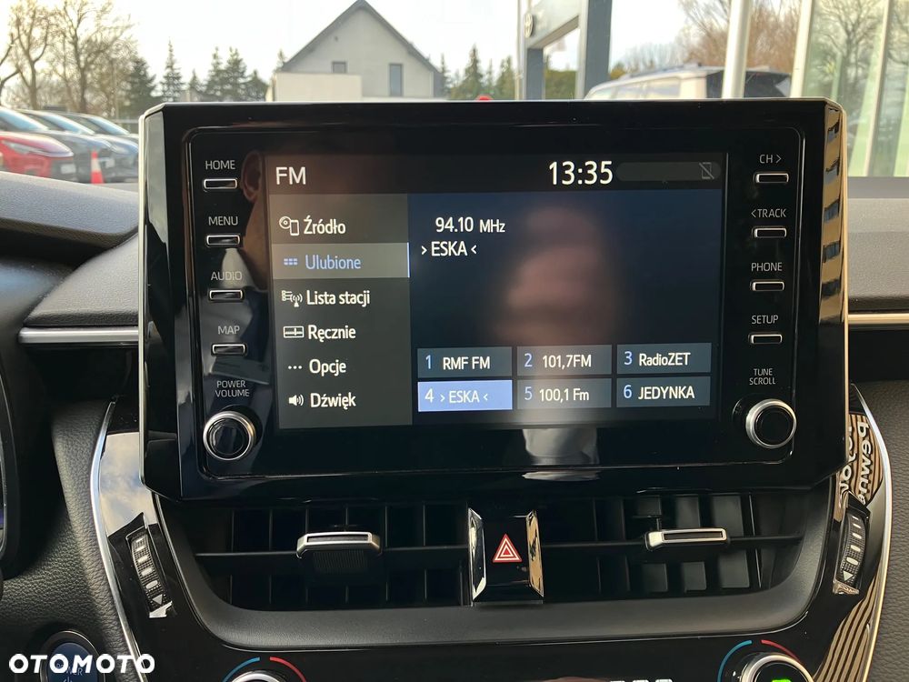 Toyota Corolla 1.8 Hybrid Comfort - 26