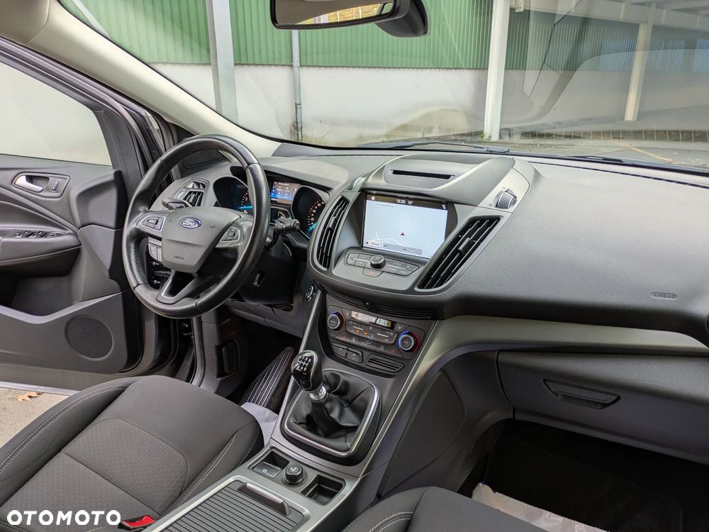 Ford Kuga 1.5 EcoBoost 2x4 SYNC - 29