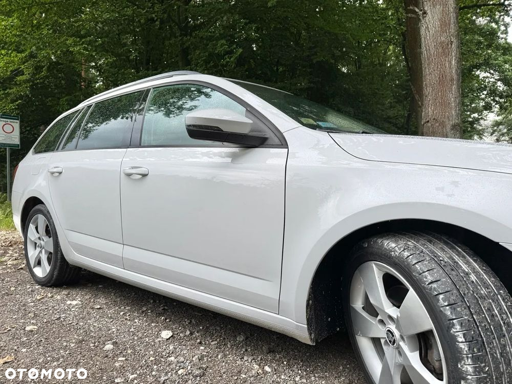 Skoda Octavia 2.0 TDI Elegance - 3