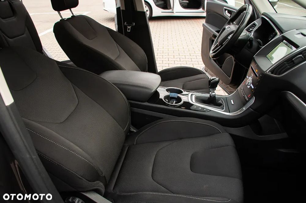 Ford S-Max 2.0 TDCi Titanium - 26