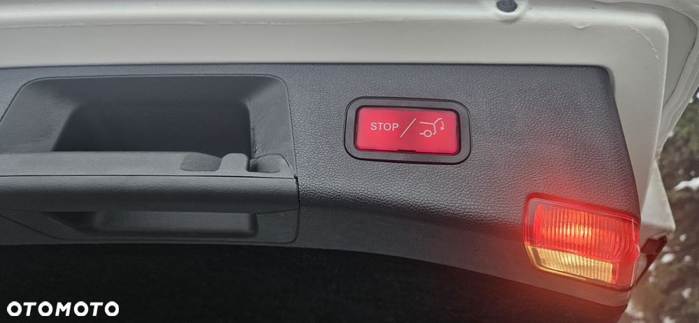 Mercedes-Benz Klasa E - 40