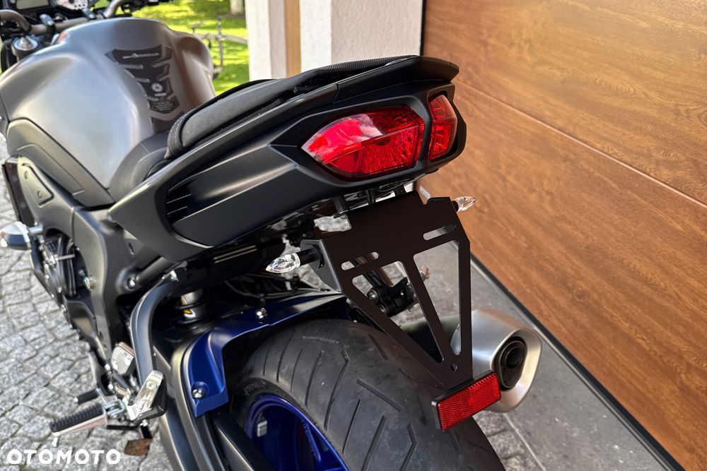 Yamaha FZ8 - 28