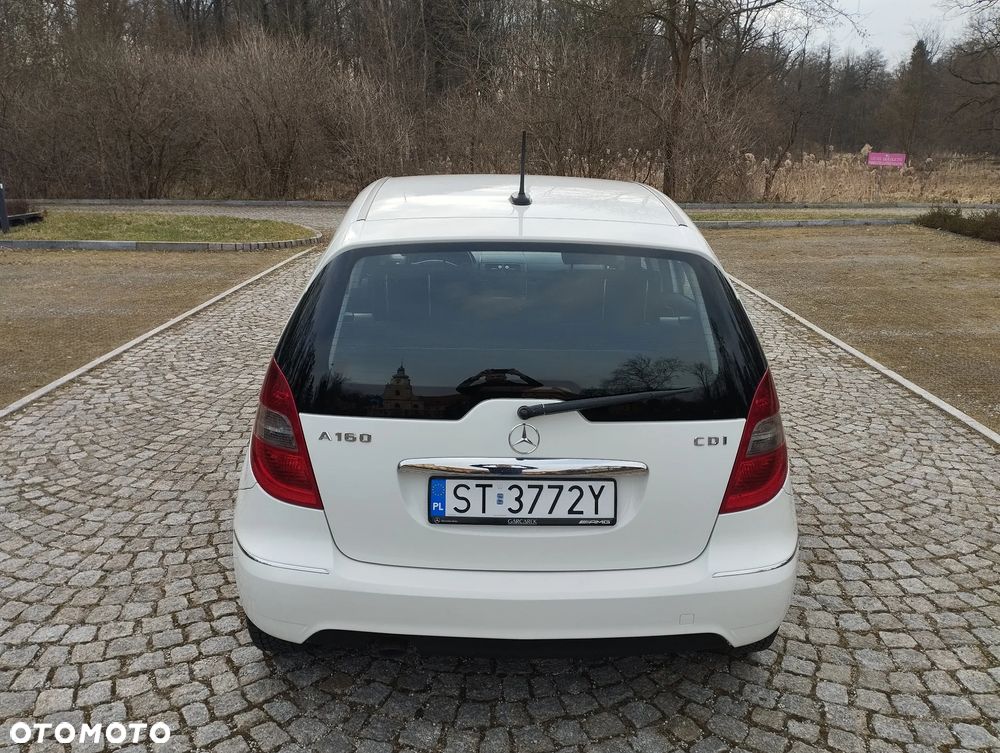 Mercedes-Benz Klasa A 160 CDI Elegance DPF BlueEFFICIENCY - 16