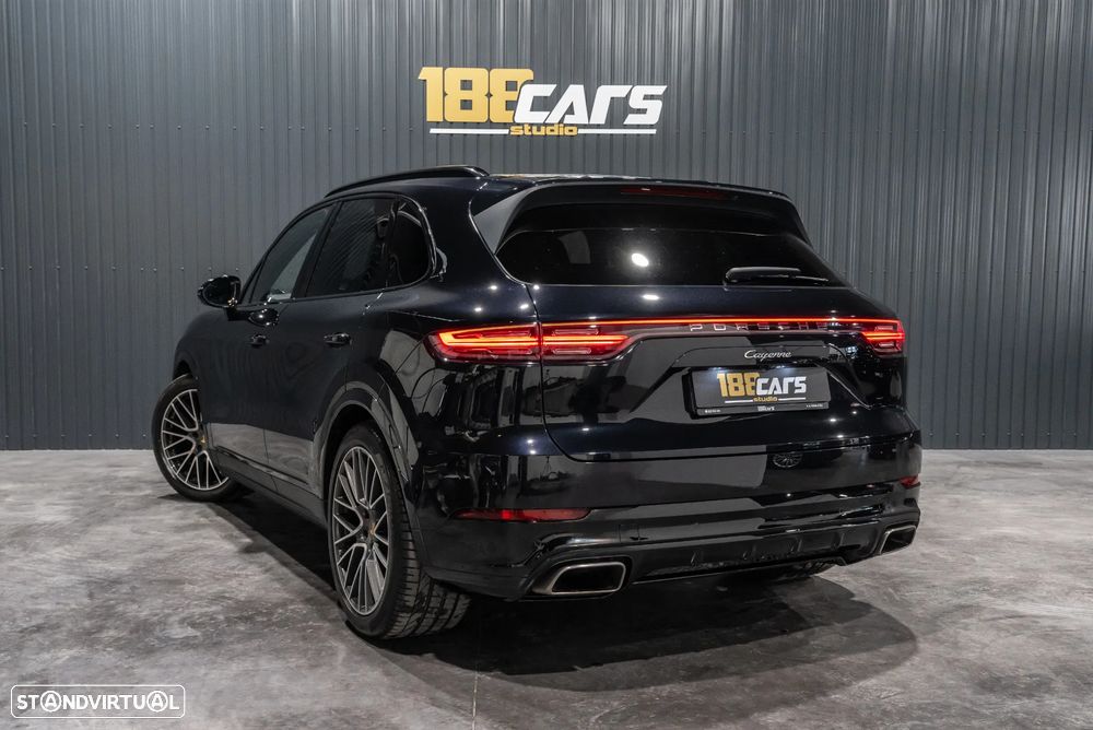 Porsche Cayenne Platinum Edition - 59