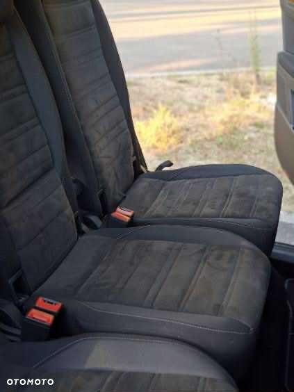 Volkswagen Touran 1.4 TSI BMT Highline - 6