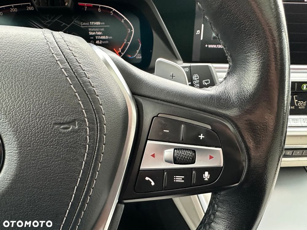 BMW X5 xDrive40i - 14