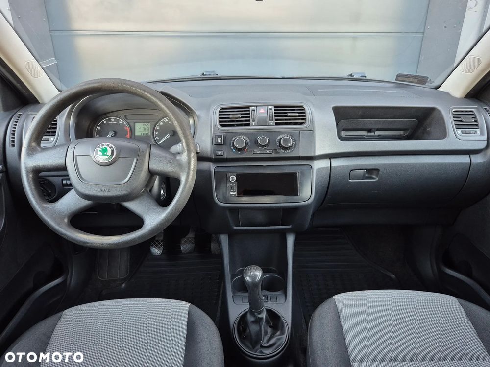 Skoda Fabia 1.4 16V Elegance Plus - 12