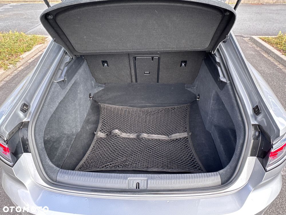 Volkswagen Arteon 2.0 TDI R-Line DSG - 37