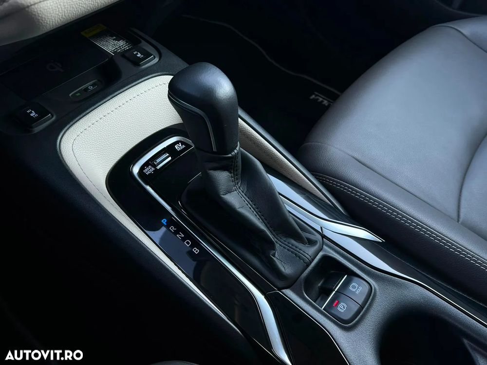 Toyota Corolla 1.8 HSD Exclusive interior Gri - 25