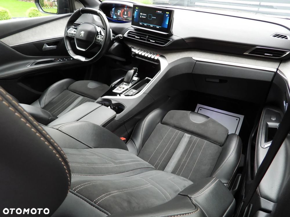 Peugeot 3008 225 e-EAT8 GT Pack - 24
