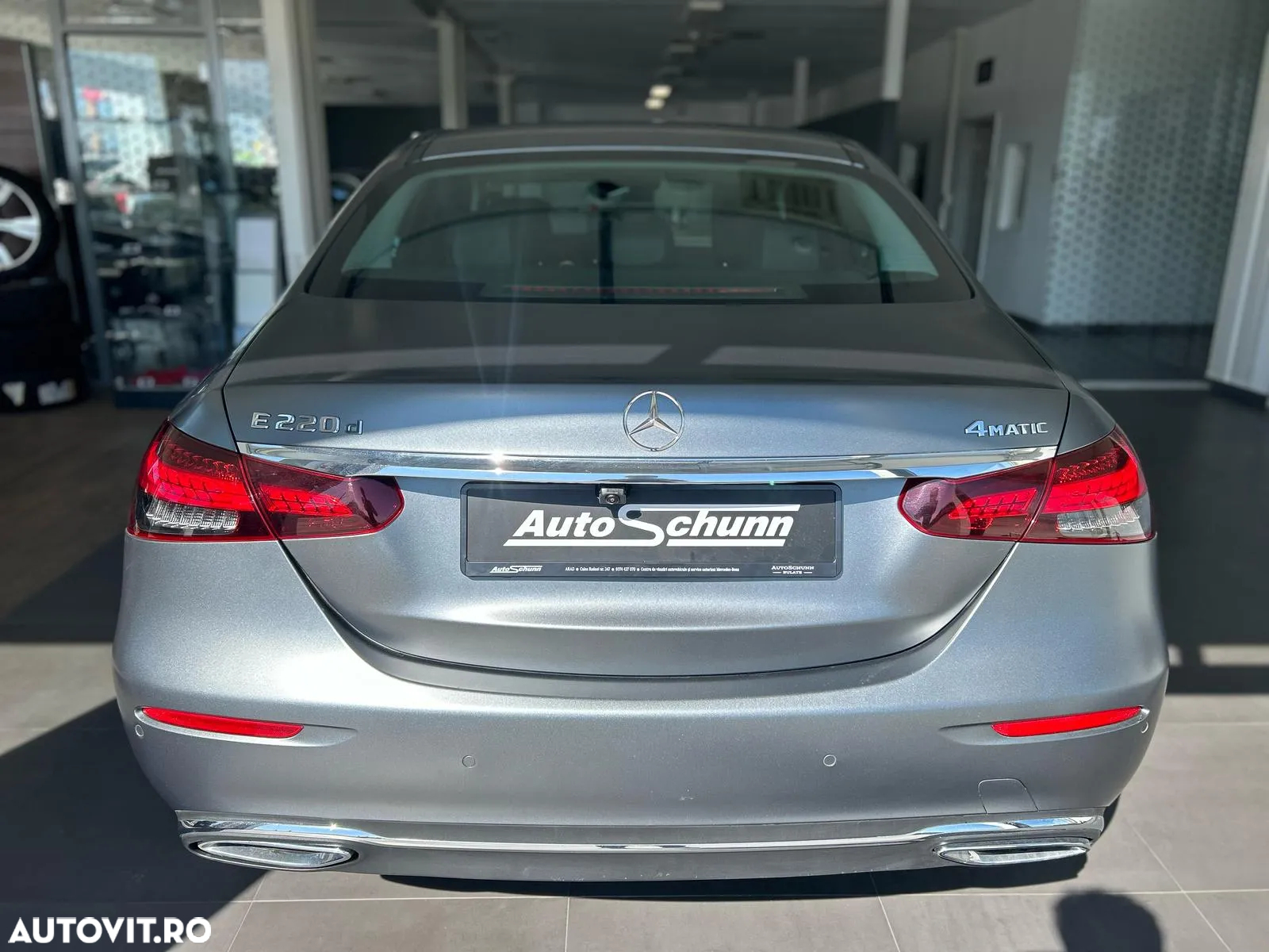 Mercedes-Benz E 220 d 4Matic 9G-TRONIC Avantgarde - 9