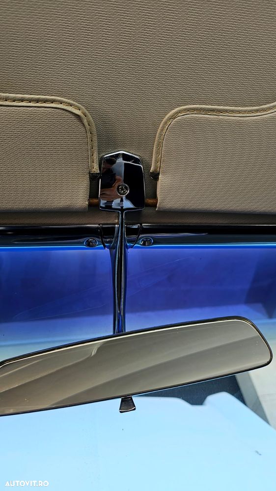 Cadillac Deville - 13