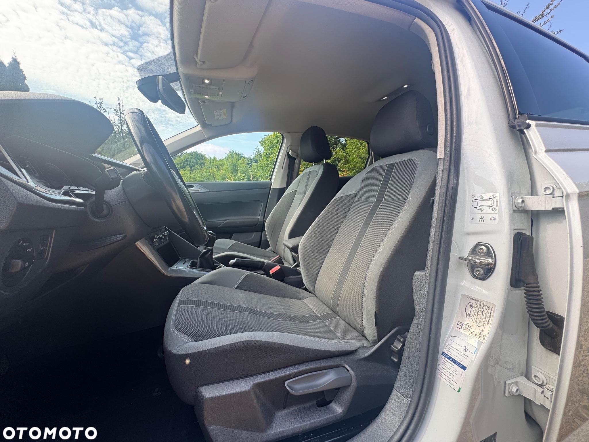 Volkswagen Polo 1.0 TSI Highline - 18