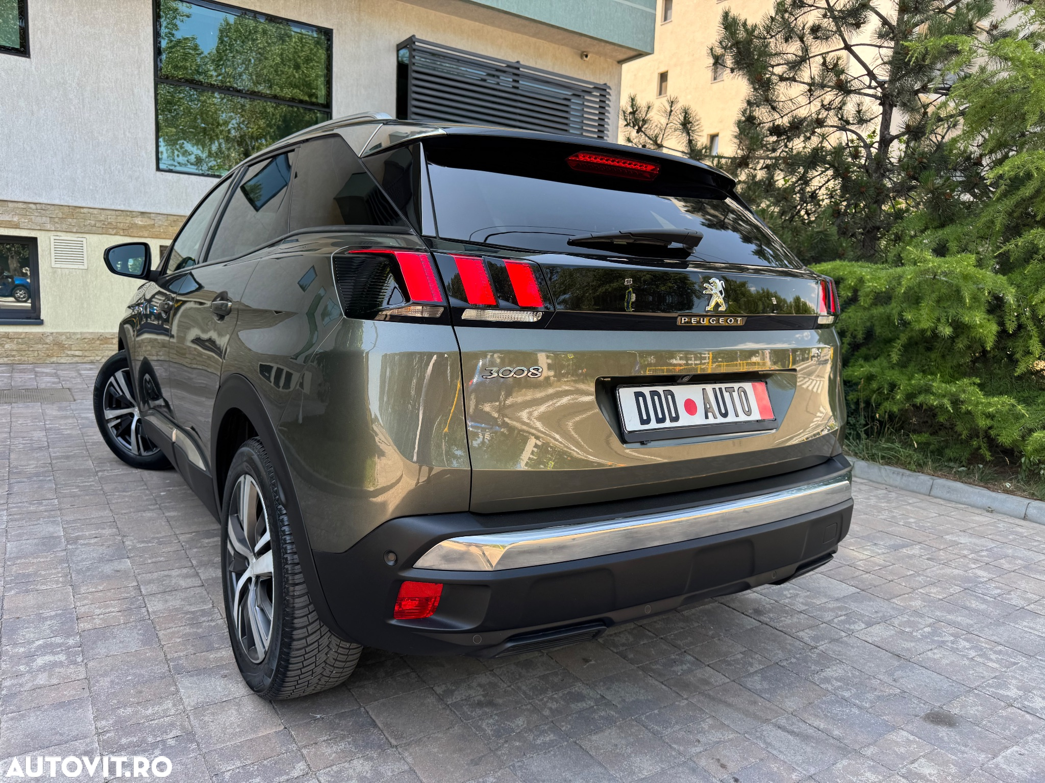 Peugeot 3008 PureTech 130 Stop & Start GPF EAT8 GT - 25