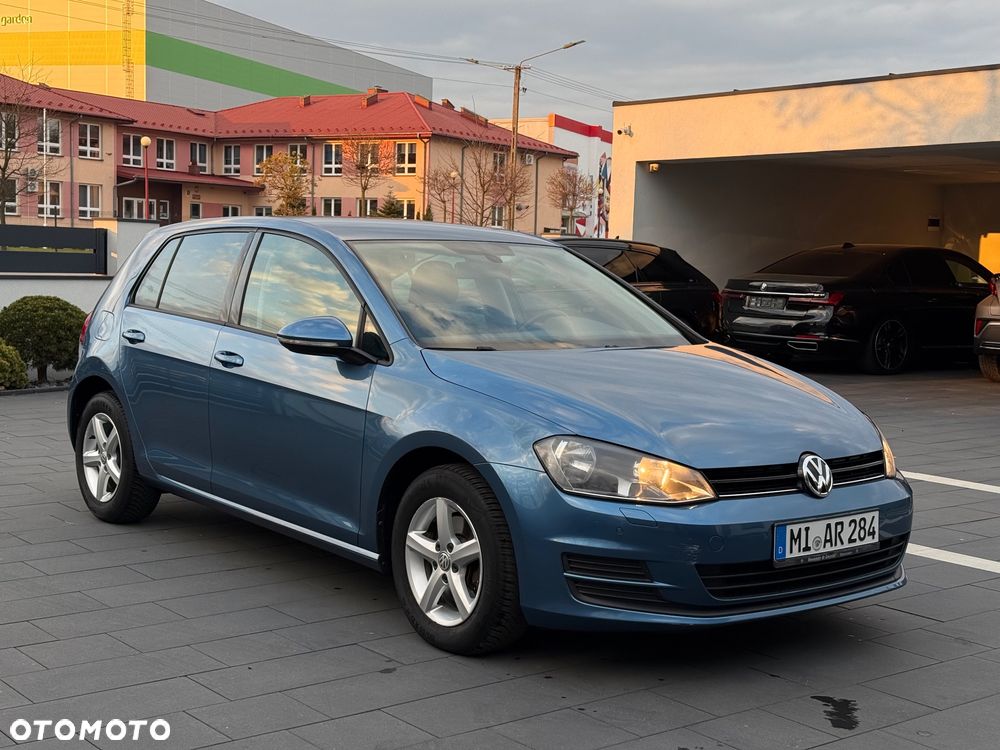 Volkswagen Golf 1.2 TSI BMT Trendline Perfectline - 4