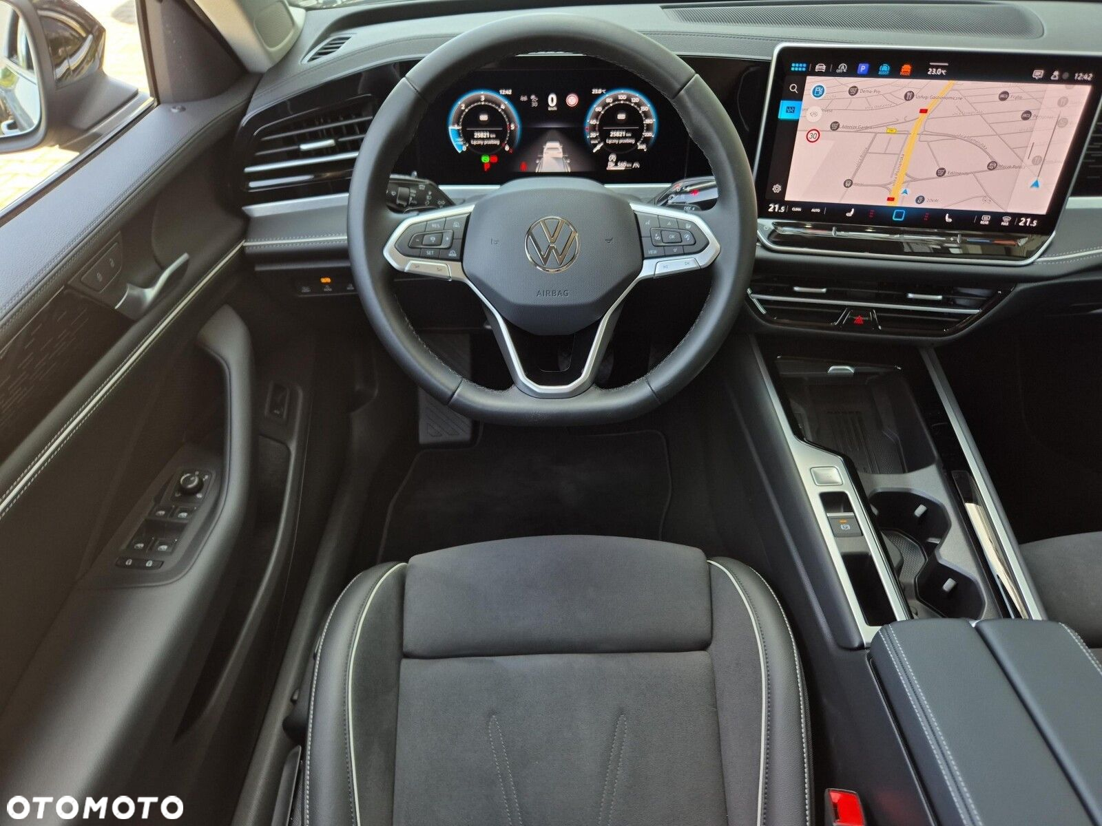 Volkswagen Passat 2.0 TDI EVO Elegance DSG - 20