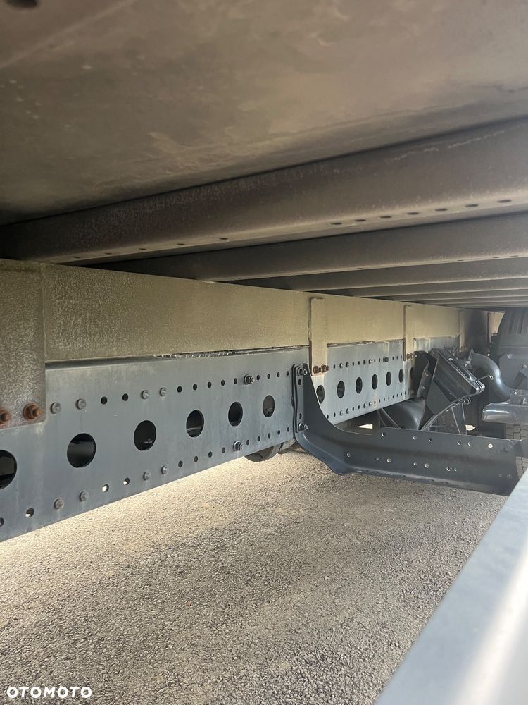 Mercedes-Benz ATEGO 1218 - 11