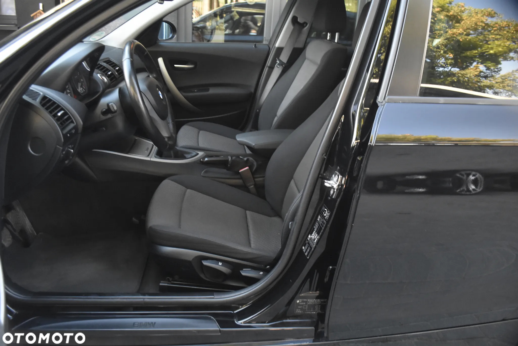 BMW Seria 1 118i - 15