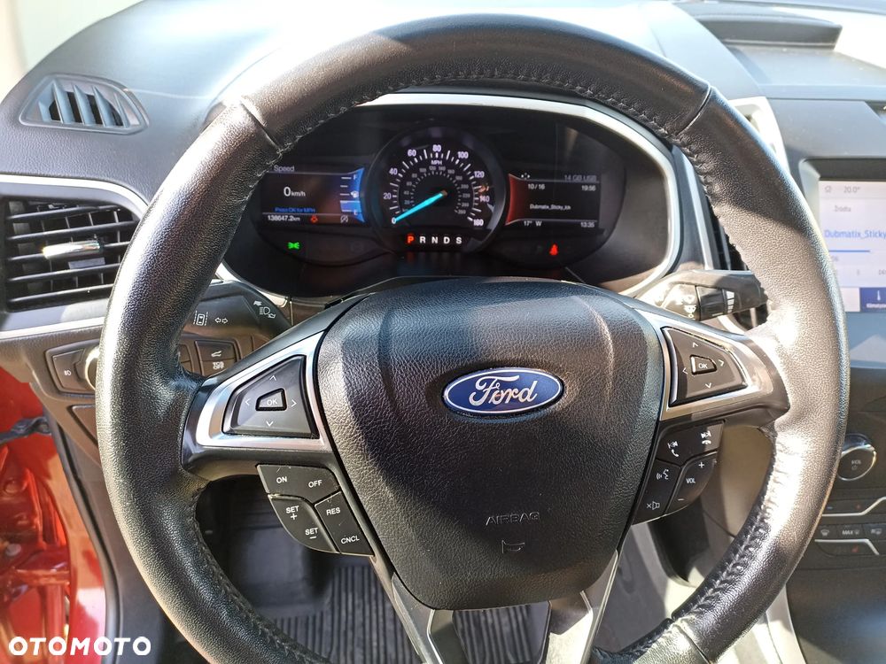 Ford Edge - 30