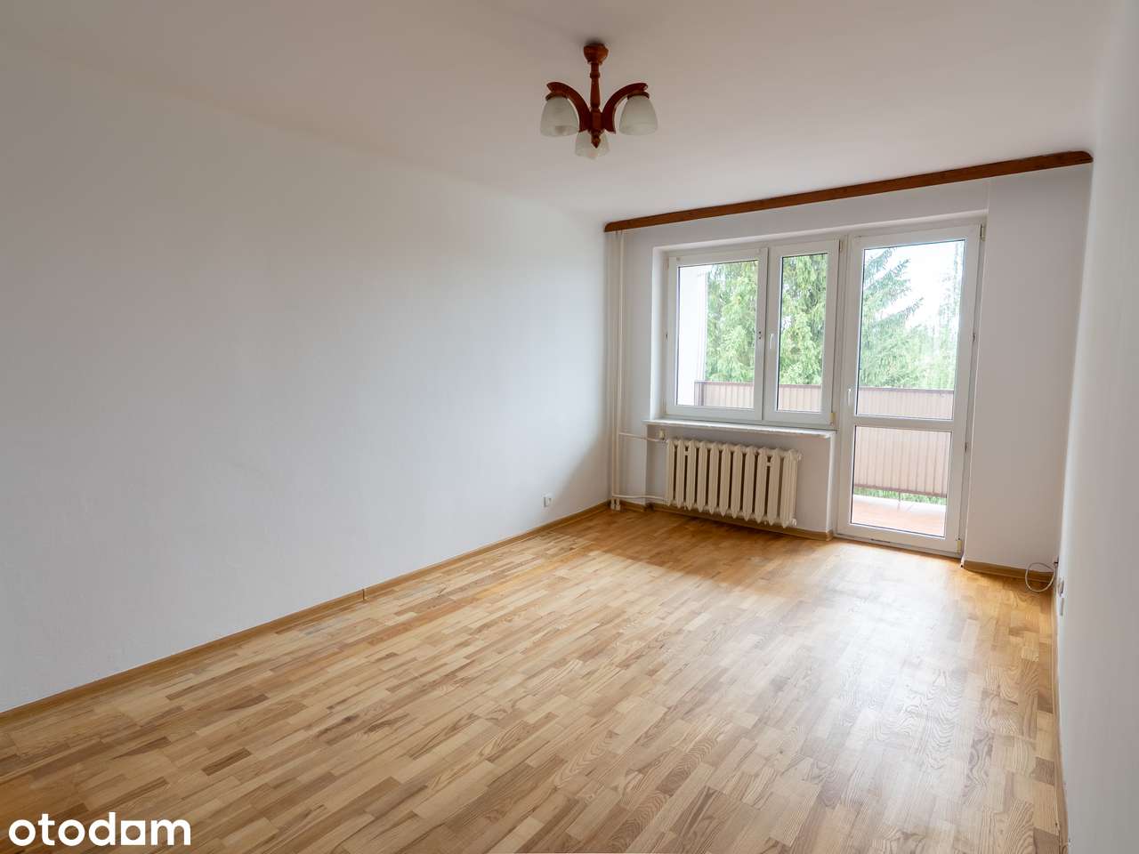 Mieszkanie 3-pokojowe z balkonem na sprzedaż