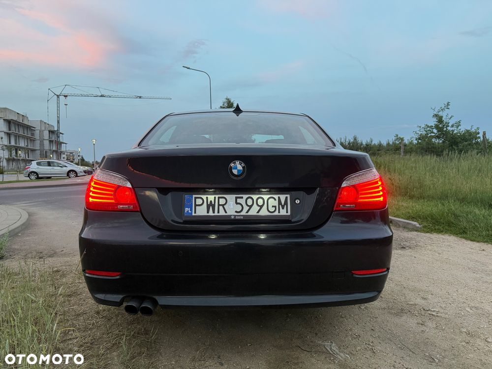 BMW Seria 5 525i - 6