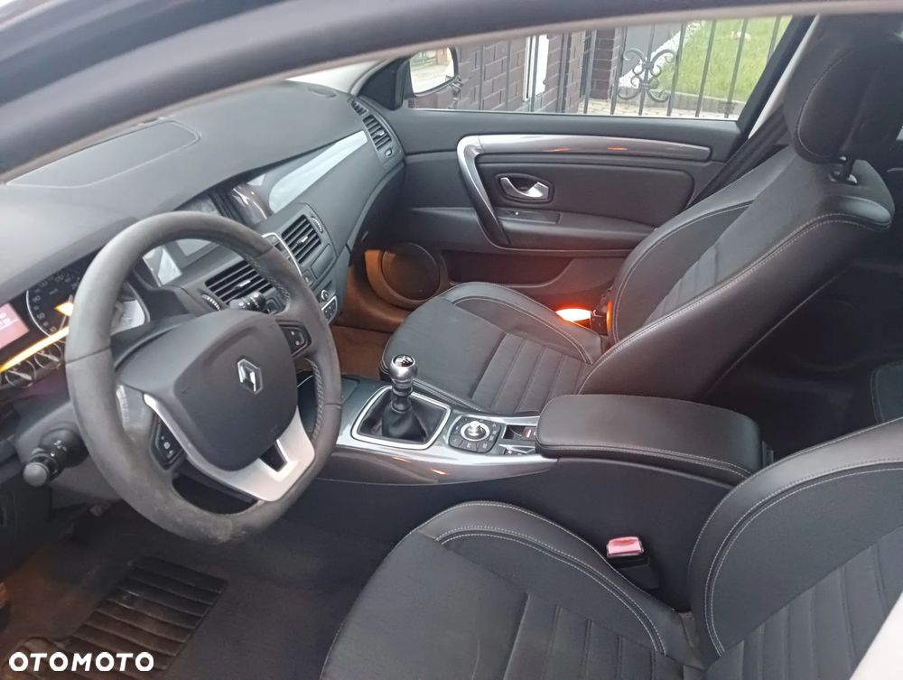 Renault Laguna dCi 110 FAP Expression - 8