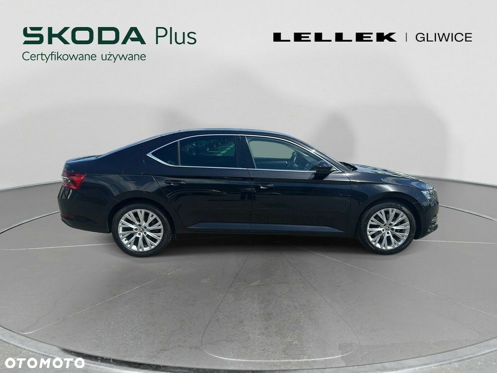 Skoda Superb 2.0 TDI SCR Style DSG - 3