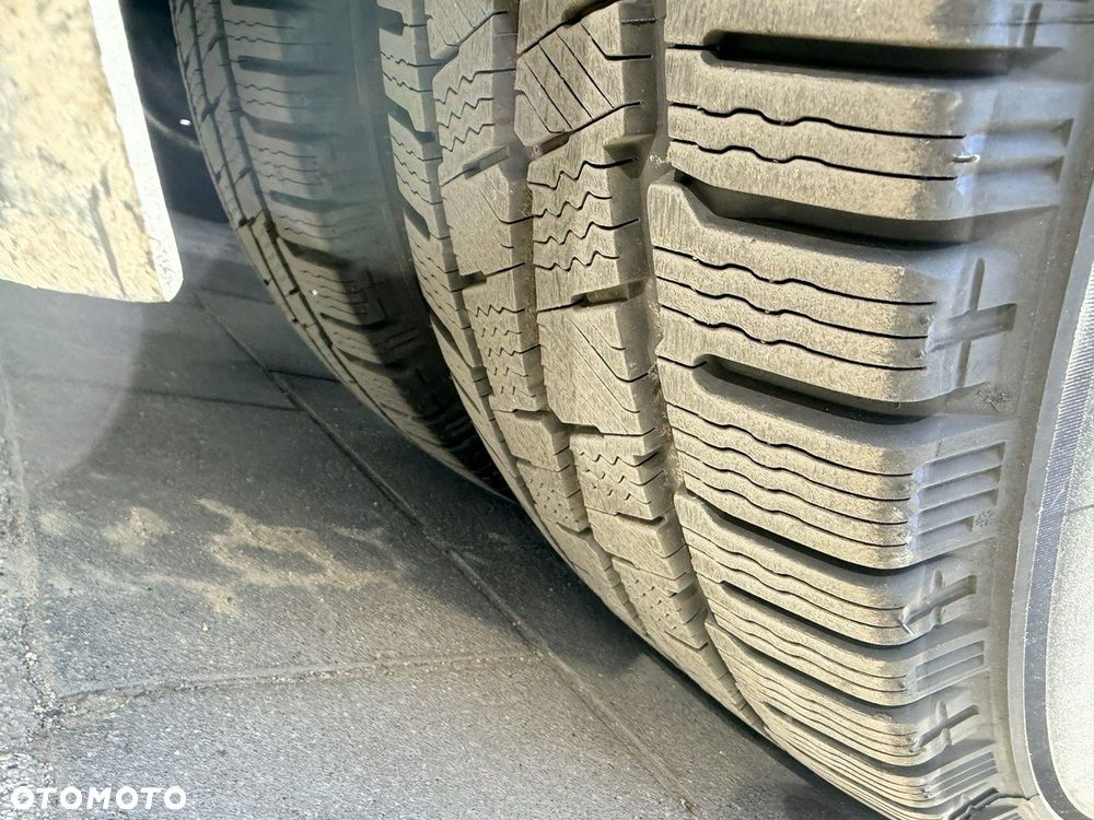 Iveco Daily 70C18 V H - 9